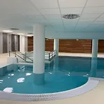 A Gourette, 6 Pers, Piscine, Animaux Admis - Fr-1-860-25 * Eaux-Bonnes