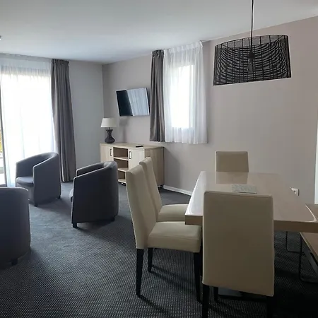 Apartment A Gourette, 6 Pers, Piscine, Animaux Admis Eaux-Bonnes