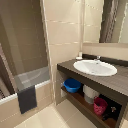 A Gourette, 6 Pers, Piscine, Animaux Admis - Fr-1-860-25 Daire Gourette